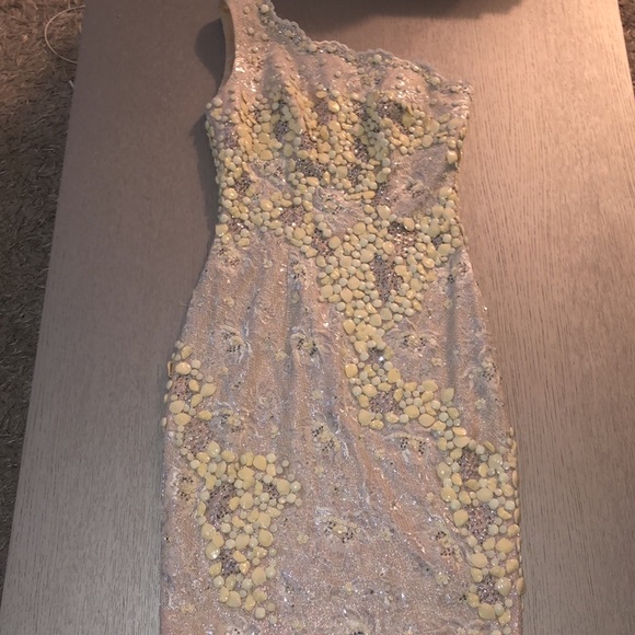 Mandalay one scholder cream Size 6 - Picture 12 of 15